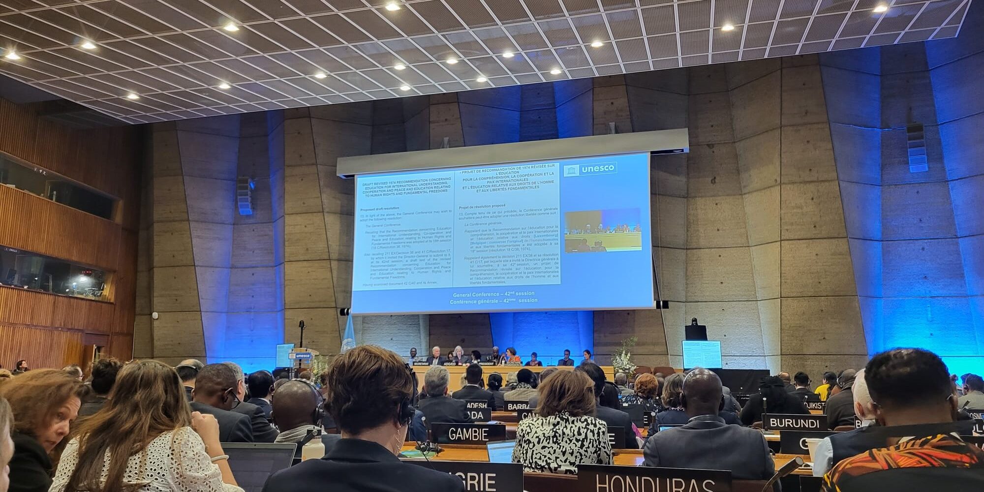 photo UNESCO Room II