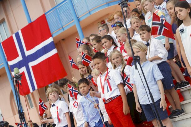 residentes-extranjeros-dia-noruega-alfas-del-pi-20