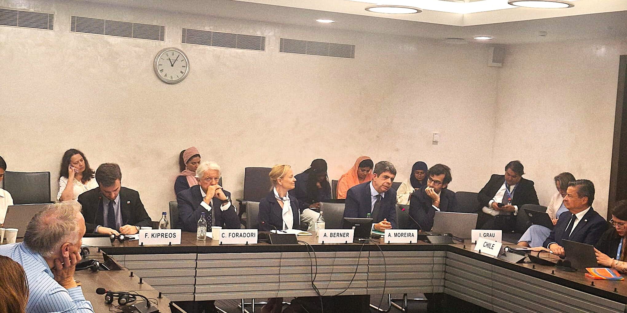 SIDE EVENT